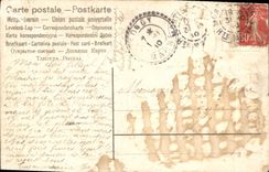 CPA Fantaisie Femme Eventail Colombe 