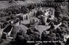 Castillo de Arundel de la POSTAL de la VENDIMIA del noroeste