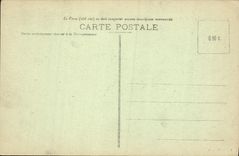 VINTAGE POSTCARD Amiens the cathedral virgin Porched E it golden