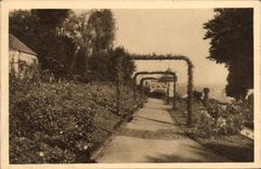 POSTAL MODERNA Laval el jardín Perrine