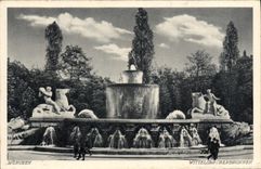 VINTAGE POSTCARD Munchen Wittelsbache Brunnen