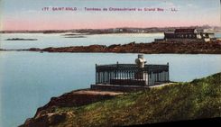 VINTAGE POSTCARD St Malo Tomb Of Chateaubriant To the Large Bey