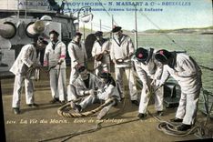 VINTAGE POSTCARD Boat War life of the sailor School of matelotage