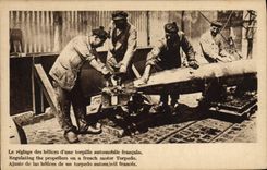 VINTAGE POSTCARD Boat War the adjustment of the propellers of a French automobile torpedo