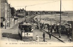 VINTAGE POSTCARD Tram Train Le Havre the boulevard Albert 1st and the new pier