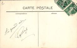 VINTAGE POSTCARD Boat War Sailors a suspect