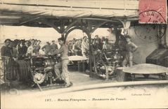 CPA Bateau Guerre marins Manoeuvre du Treuil