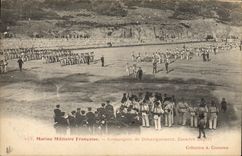 VINTAGE POSTCARD Boat War Company of unloading light Squadron