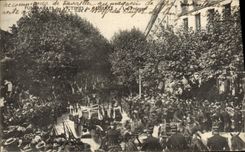 CPA Bateau Guerre Funerailles des victimes du Liberte les Prolonges