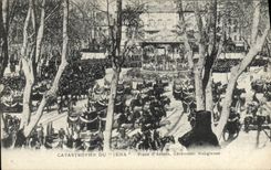 CPA Bateau Guerre Catastrophe du Iena place d'armes Ceremonie religieuse 