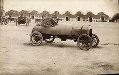 Real photo Automobile Soldiers militaria