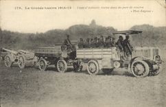 CPA Train d'artillerie lourde dans un parc de reserve Militaria
