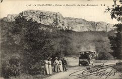 CPA La Sainte Baume Retour a Marseille du car automobile 