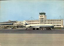 CPM Avion Aviation Nice La Caravelle et l'aeroport de Nice Cote d'Azur
