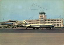 CPM Avion Aviation Nice La Caravelle et l'aeroport de Nice Cote D'Azur