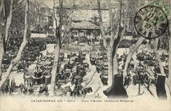 CPA Bateau Guerre Catastrophe du Iena Place d'armes Ceremonie religieuse 