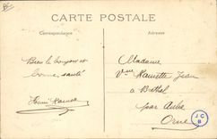 CPA Paris Le matropolitain a la Bastille Metro