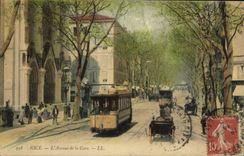 CPA Tramway Nice L'avenue de la gare 