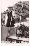 CPA Avion Aviation Paulhan sur biplan Voisin 