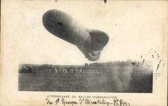 CPA Dirigeable Zeppelin Atterrissage du ballon d'observation