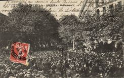 VINTAGE POSTCARD Boat War Funeral of the victims of Freedom survivors