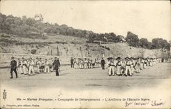 CPA Bateau Guerre Marine Francaise Compagnie de debarquement L'artillerie de l'escadre legere