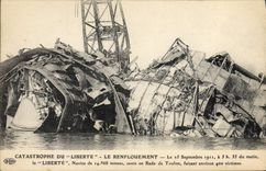 CPA Bateau Guerre Catastrophe du cuirasse Liberte 1911 