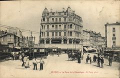 CPA Tramway Beziers La place de la Republique 