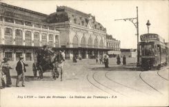 CPA Tramway Lyon Gare des Brotteaux La stations des tramways Cheval