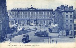 CPA Tramway Bordeaux L'hotel de ville Luceta
