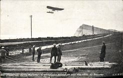 CPA Avion Aviation Traversee de la Manche Aeroplane Bleriot en vue des cotes de Douvres 