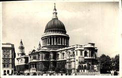VINTAGE POSTCARD St Paul Cathedral London