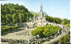 POSTAL MODERNA pacientes pesados que atienden a la manera de cruz