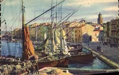 CPA Cote D'Azur Saint Tropez Vue Generale du port Bateaux