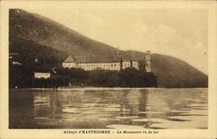 CPA Abbaye D'Hautecombe Le Monastere Vu Du Lac