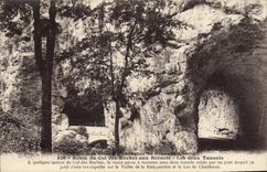 CPA Route Du Col Des Roches Aux Brenets Les deux tunnels