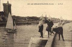 POSTAL de la VENDIMIA Sables d'Olonne el folklore portuario