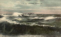 VINTAGE POSTCARD Le Havre Storm At sea