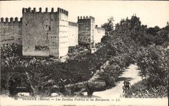 VINTAGE POSTCARD Oudjda Public gardens and walls