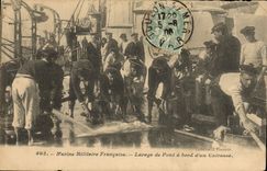 CPA Bateau Lavage de pont a bord d'un cuirasse