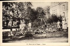 VINTAGE POSTCARD House of the children of the railwaymen of North Park of the Crouy Vine on Ourcq Train Rest
