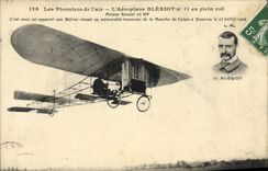 VINTAGE POSTCARD Plane Aviation Bleriot Airplane in full Driving flight Anzani