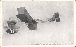CPA Avion Aviation Bielovuccie en vol sur biplan Voisin dit le Canard