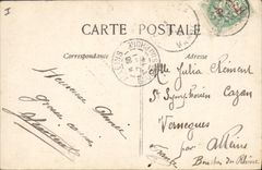 VINTAGE POSTCARD Automobile Woman Militaria Soldier