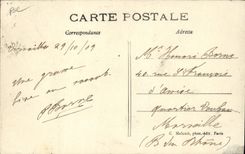 CPA Avion Aviation Dirigeable Zeppelin Republique en plein evolution