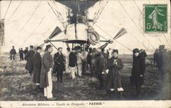 CPA Avion Aviation Dirigeable Zeppelin Aerostation Militaire Nacelle du dirigeable Patrie 