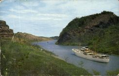 MODERN CARD Panama Canal