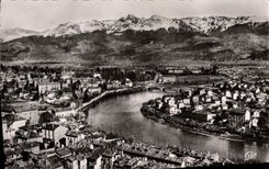 POSTAL MODERNA opinión de Grenoble sobre la taza la isla verde y las montan@as