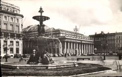 CPM Bordeaux Place de la Comedie