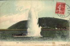 VINTAGE POSTCARD Warship Explosion of a torpedo of 10 kgs of fulmi cotton
